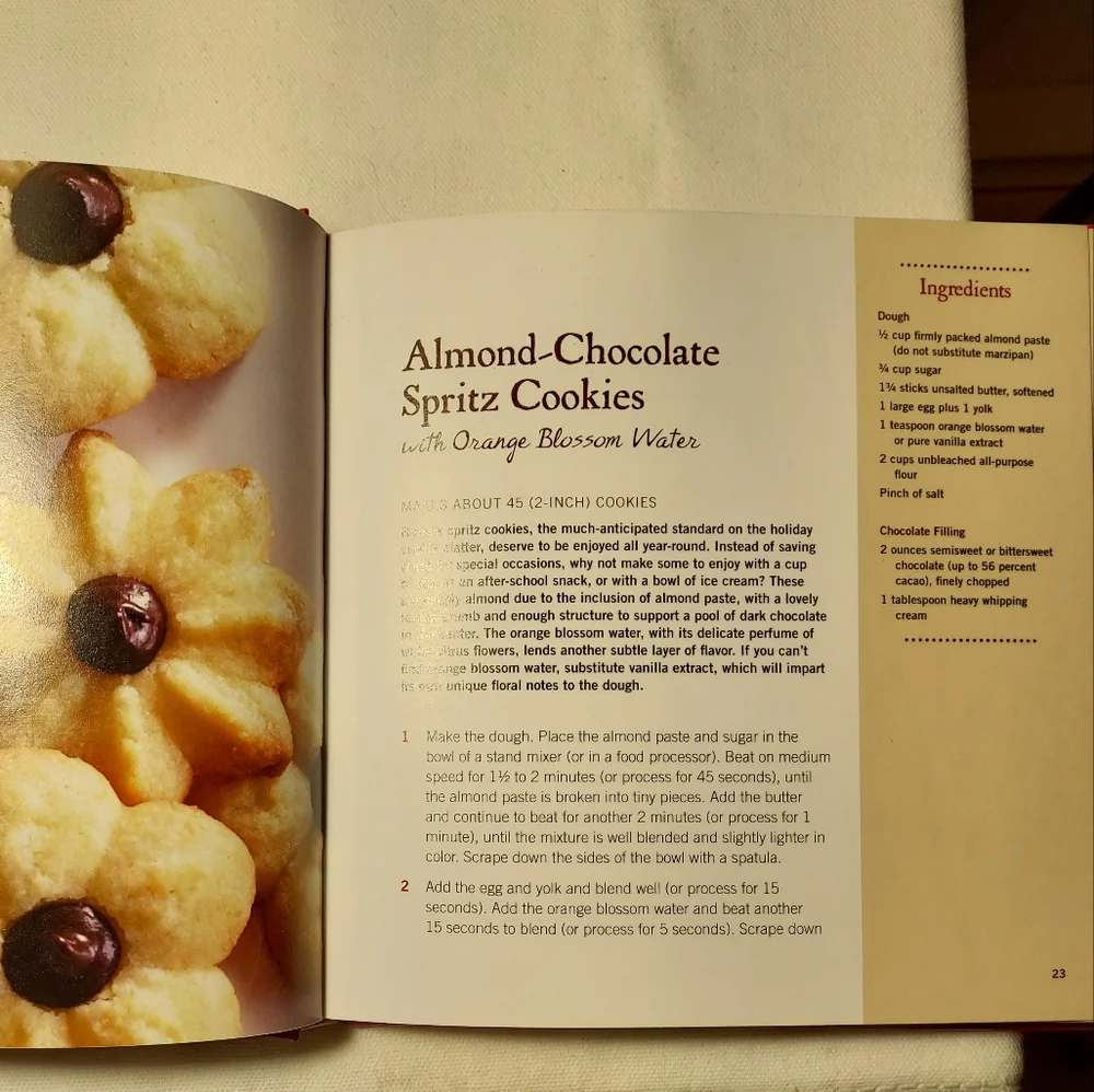 Sur La Table So Sweet! Cookbook